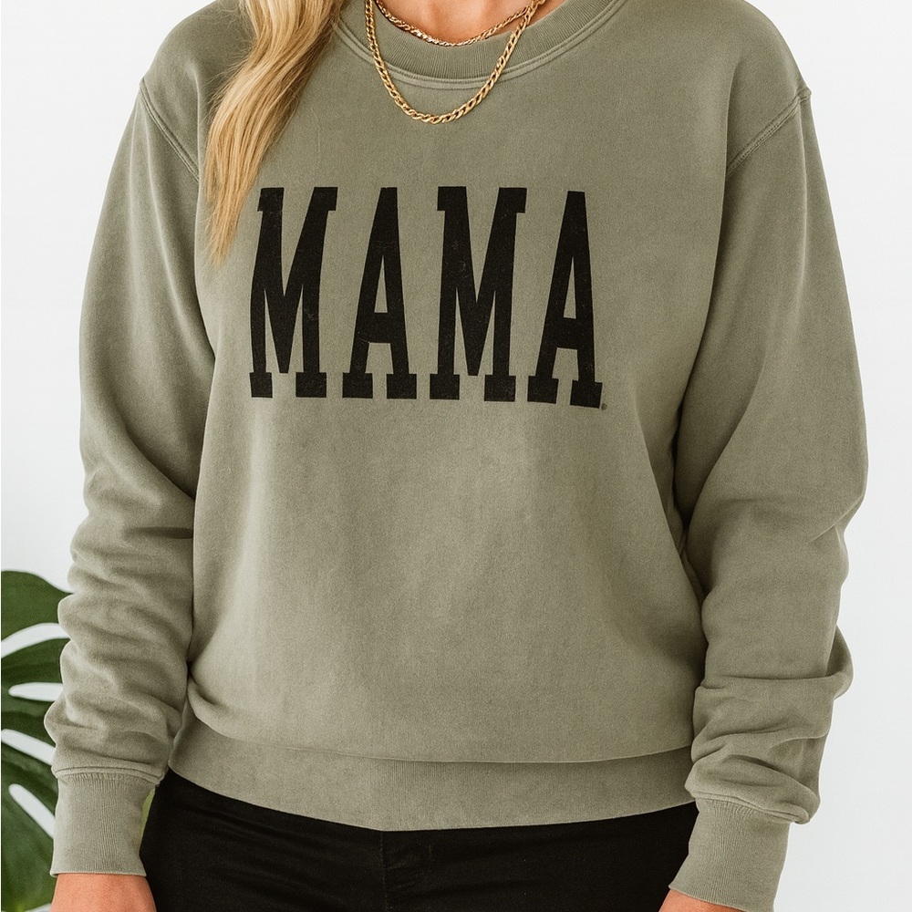 Mama Mom crewneck Sz Med Viral Sweatshirt Sweater Green Boho Indie Casual Lounge